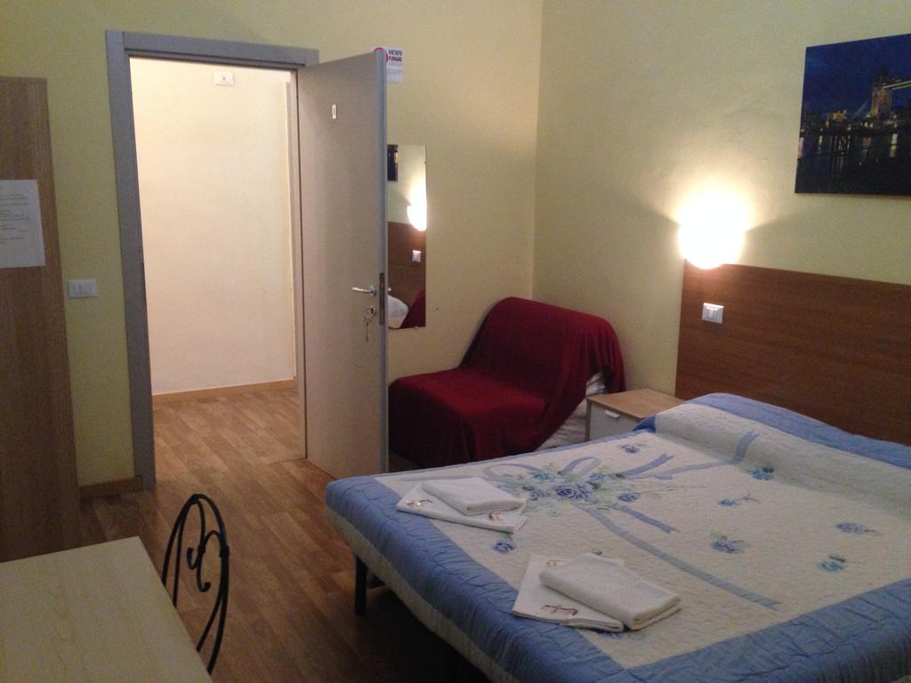 Bed and Breakfast Le Charme House 2 Рим Экстерьер фото